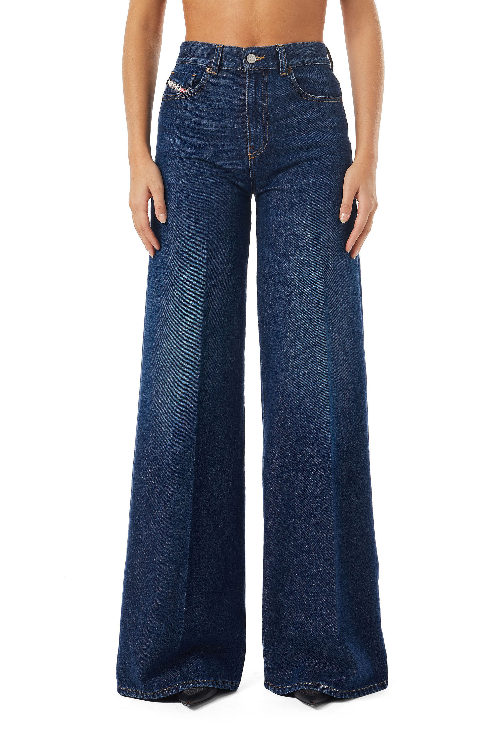 Ropa de Trabajo - Ropa de trabajo para mujer. Estos pantalones son  confeccionados en tela jean strech, sin cinta reflectiva. Whatsapp  0996313436
