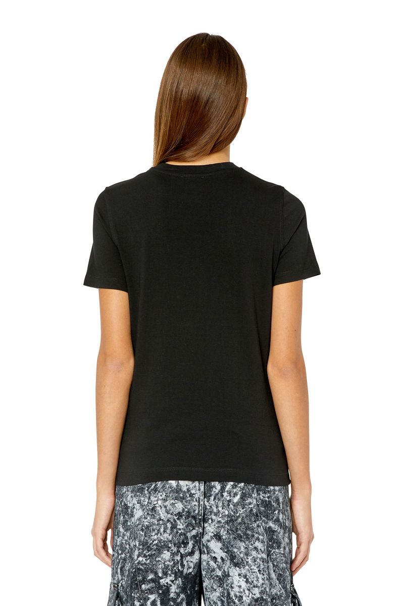 50% OFF-CAMISETA MUJER ESTAMPADA COLOR NEGRO