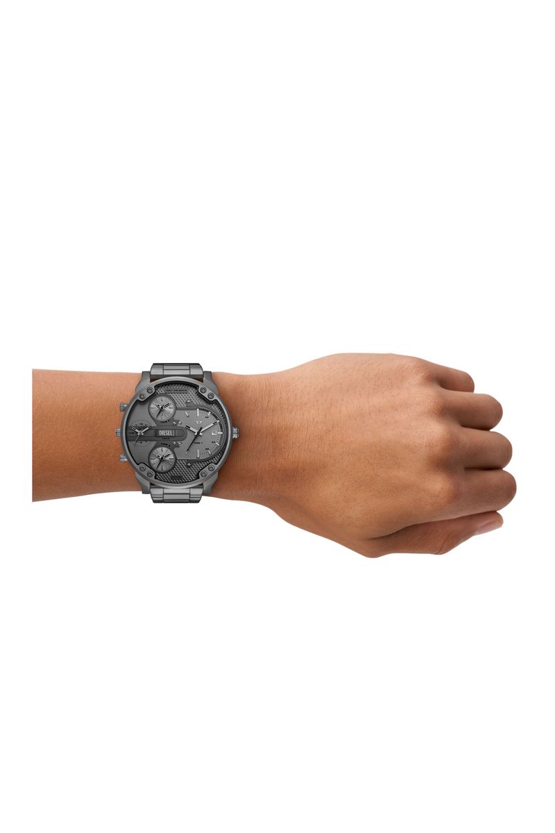 DZ7487-onwrist_macys.jpg