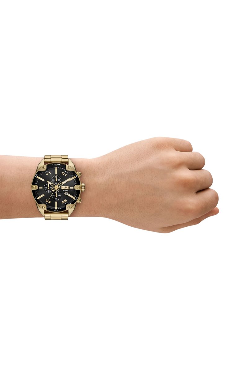 DZ4678-onwrist.jpg
